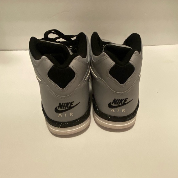 nike air flight 89 gray